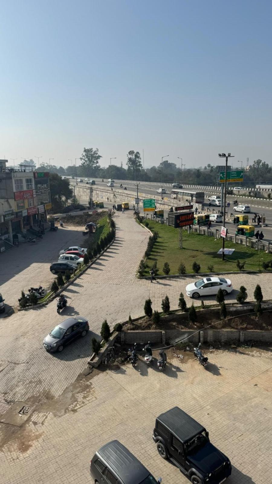 Shivjot Hotel Kharar Exterior foto